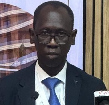 Trois questions au Professeur Camara Sirakhé, président de la SMAC et directeur-adjoint du CNC