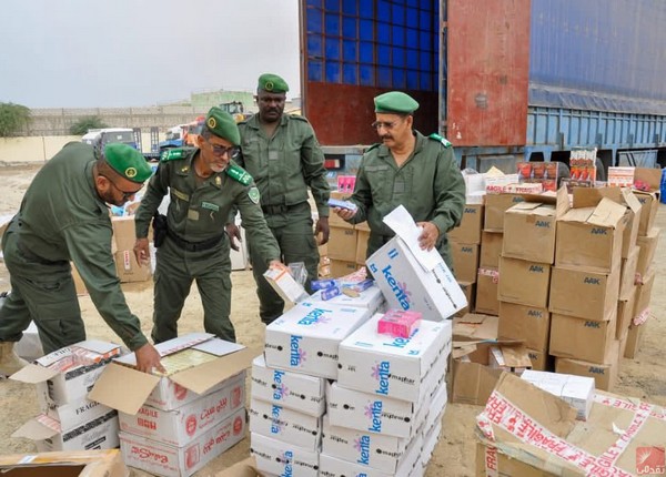 Saisie par la douane de cosmétiques et de compléments alimentaires non autorisés