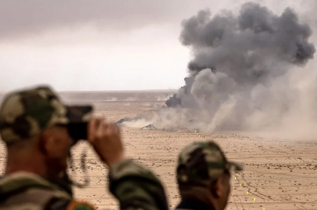 Sahara : un drone des FAR détruit un véhicule d’orpailleurs dans la zone tampon