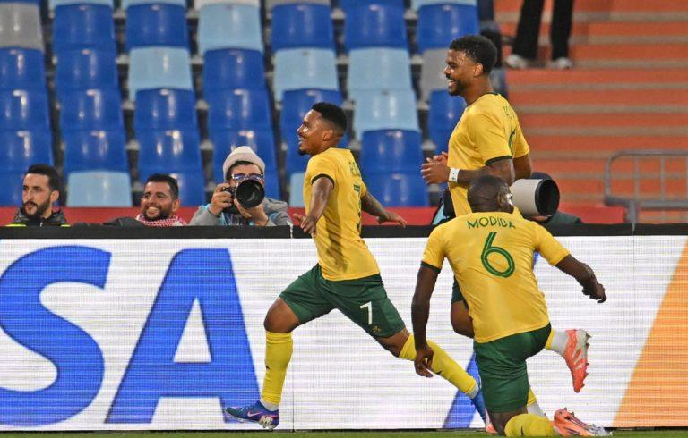 CAN 2025 : l'Afrique du Sud se qualifie en 8es dans la douleur face à de valeureux Zimbabwéens